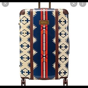 IN SEARCH OF Pendleton spider rock luggage